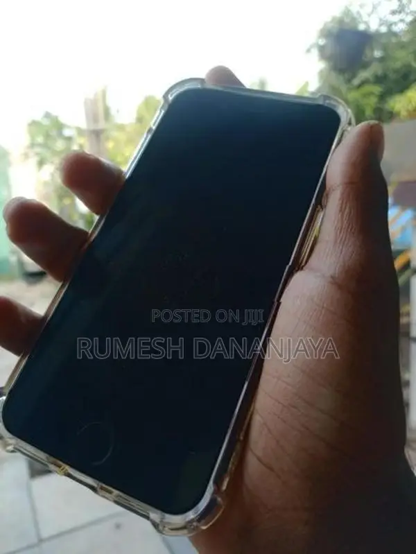 Apple iPhone 7 (Used)