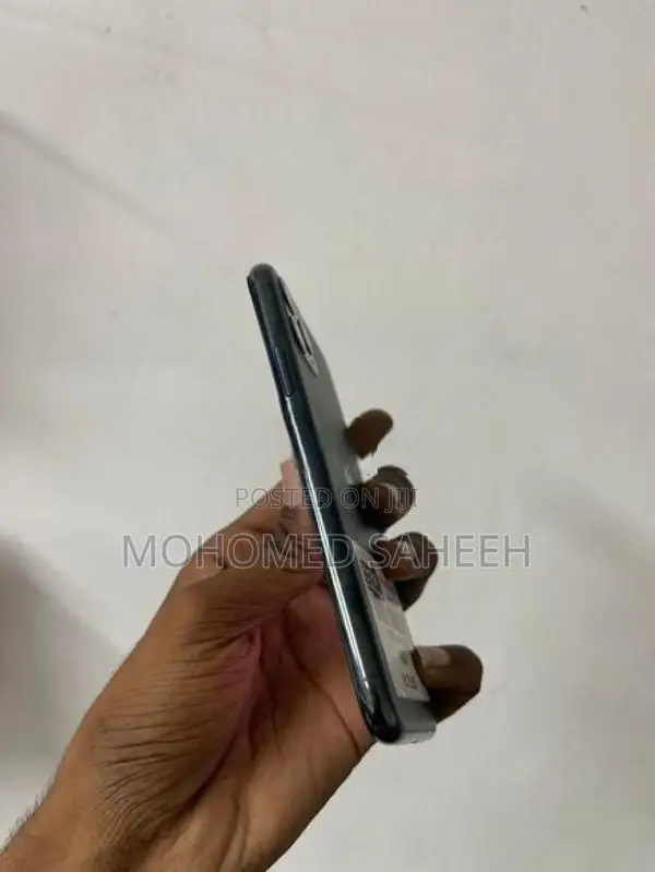 Apple iPhone 11 Pro Green (Used)