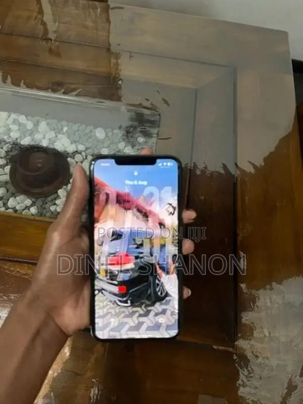 Apple iPhone 11 Pro Max (Used)