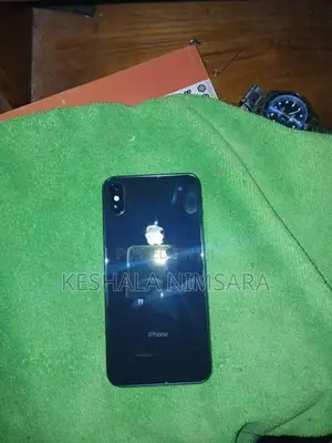 Apple iPhone XS Max (Used)