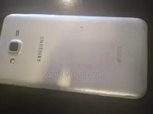 Samsung Galaxy J7 (Used)