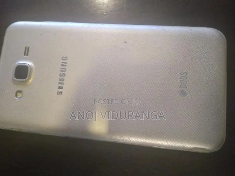Samsung Galaxy J7 (Used)