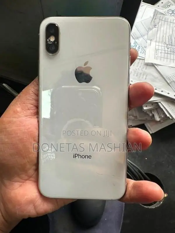 Apple iPhone X (Used)