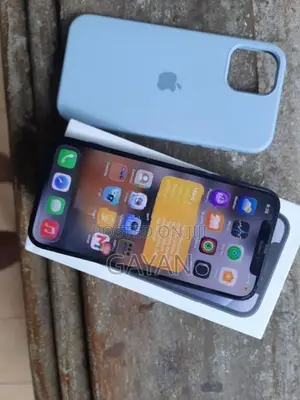 Apple iPhone 12 128GB (Used)
