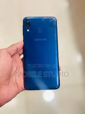 Samsung Galaxy M20 (Used)