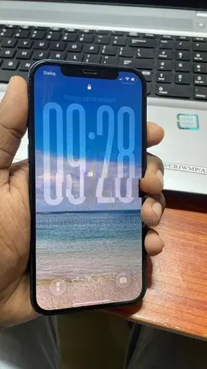 Apple iPhone 12 (Used)