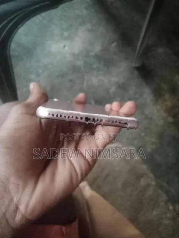 Apple iPhone 7 rose gold (Used)