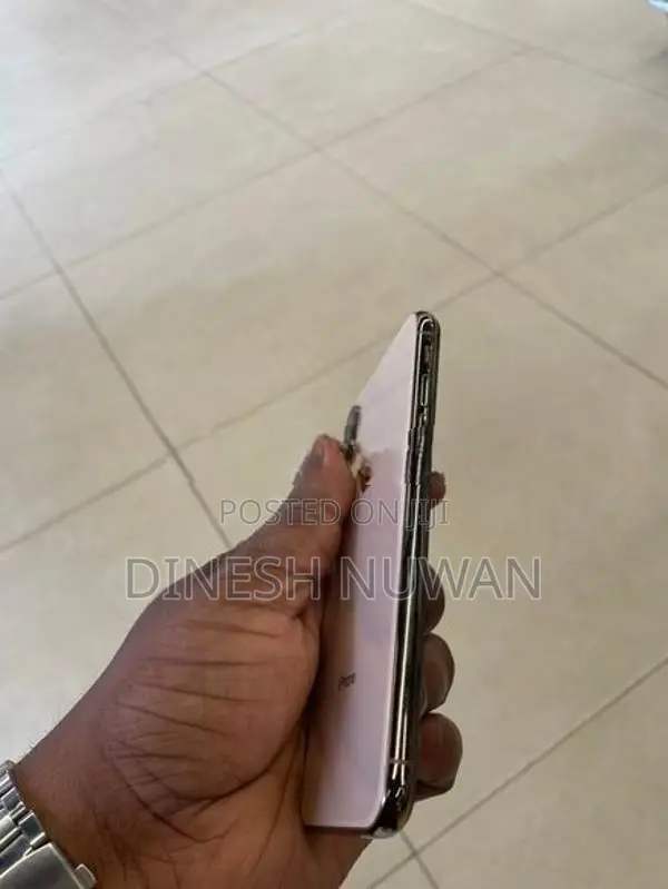 Apple iPhone XS 256 (Used)
