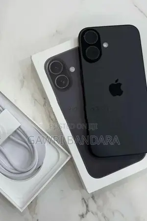 Apple iPhone 17 (Used)