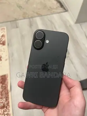 Apple iPhone 17 (Used)