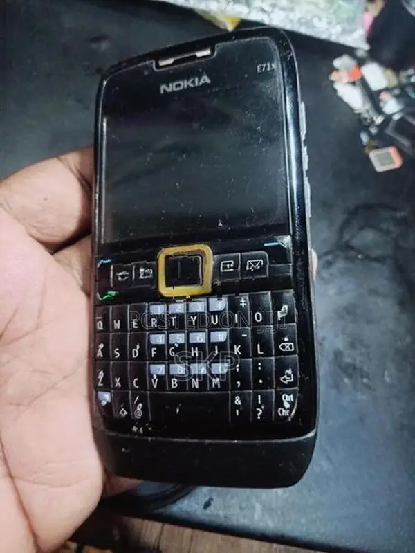 Nokia E71e (Used)
