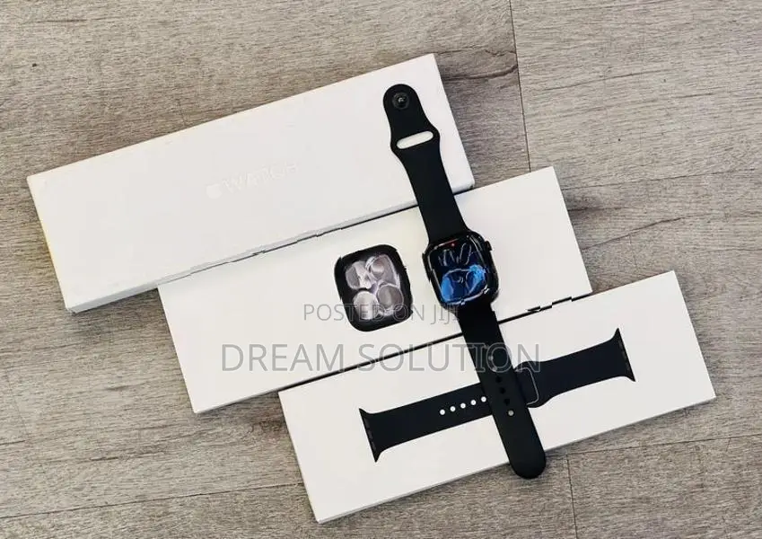 I watch series 11 42MM (GPS)