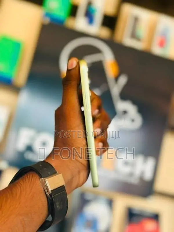 Samsung Galaxy A34 8GB 128GB (Used)