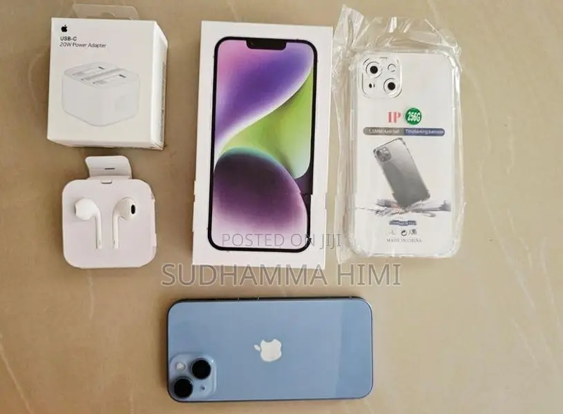Apple iPhone 13 (Used)