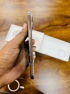 Apple iPhone 16 Pro Max 256Gb Full Set Box (Used)