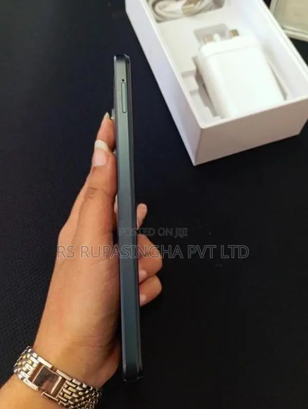 Vivo Y03 4+4GB/128GB (Used)
