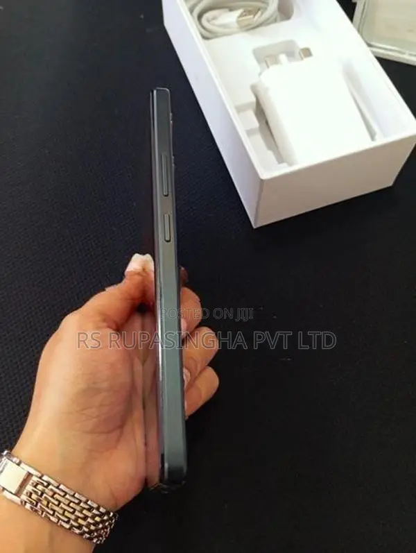 Vivo Y03 4+4GB/128GB (Used)