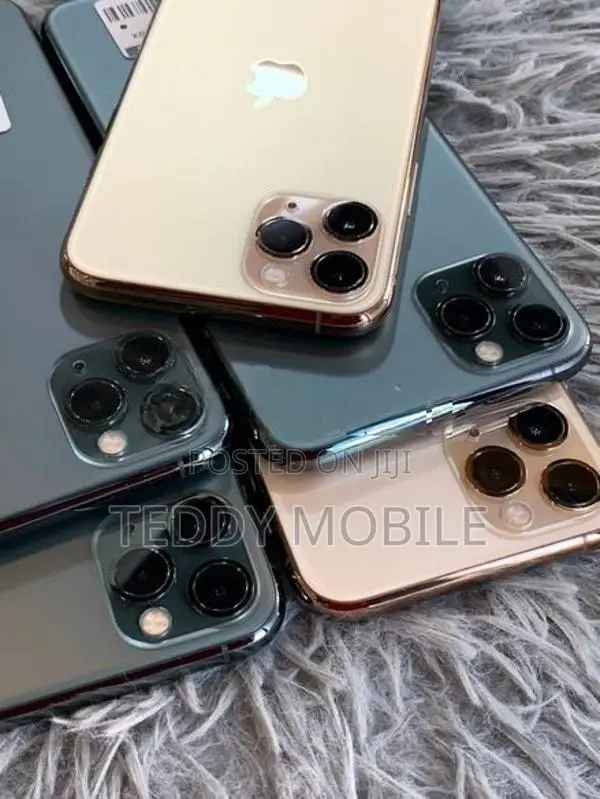 Apple iPhone 11 Pro Max 256GB (Used)