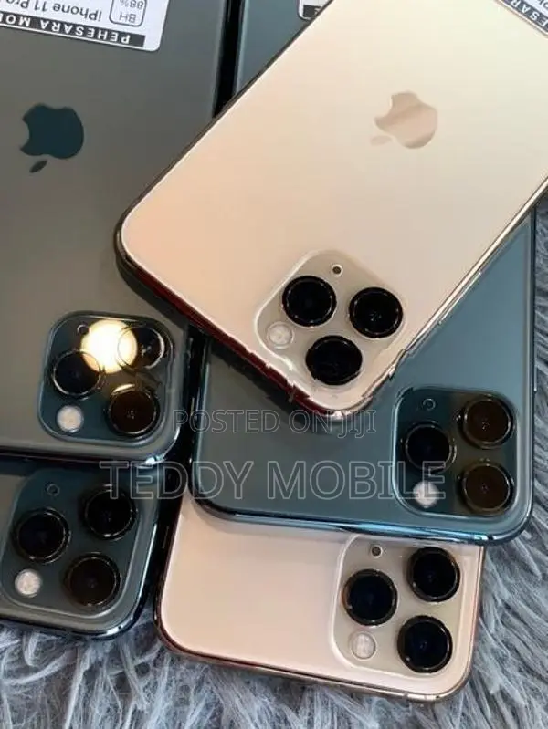 Apple iPhone 11 Pro Max 256GB (Used)