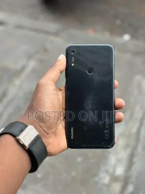 Huawei Y6s 64GB (Used)