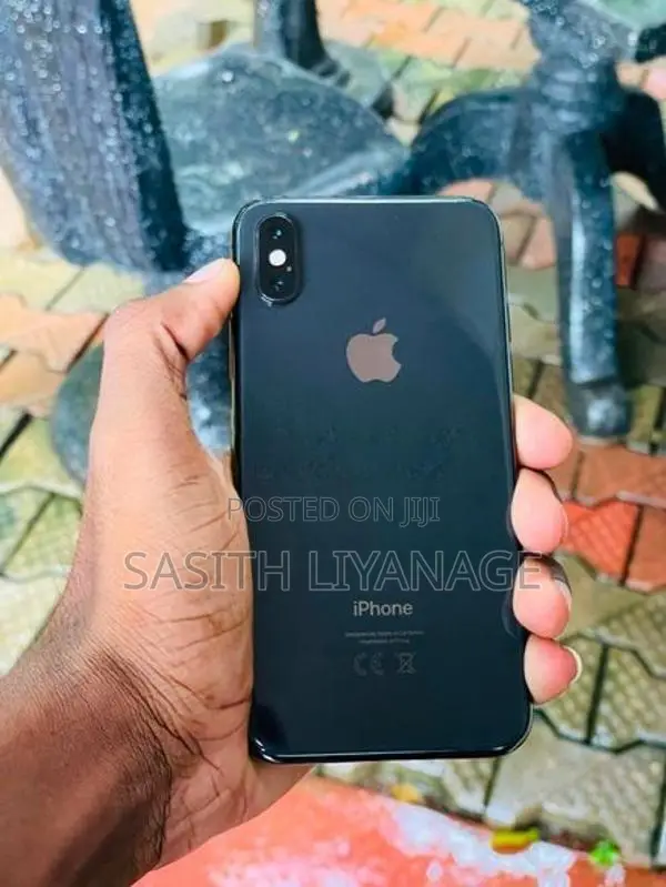 Apple iPhone XS 256GB (Used)