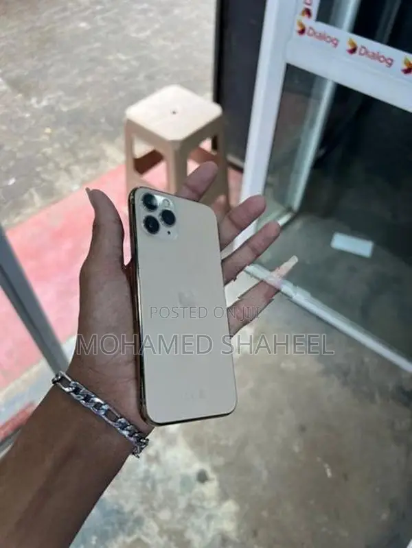 Apple iPhone 11 Pro (Used)