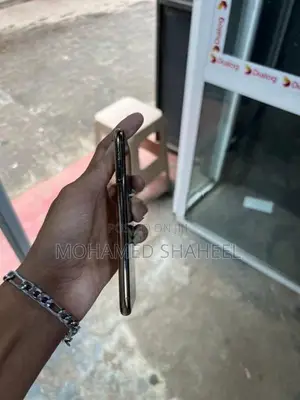 Apple iPhone 11 Pro (Used)