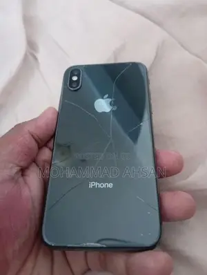Apple iPhone X (Used)