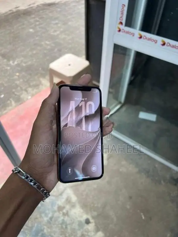 Apple iPhone 11 Pro (Used)