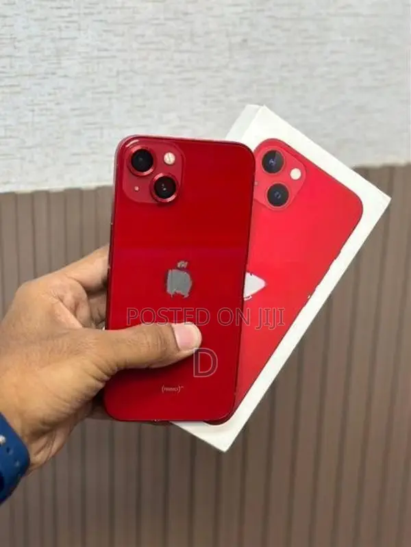 Apple iPhone 13 (Used)