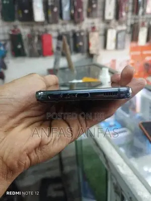 Samsung Galaxy S21 (Used)