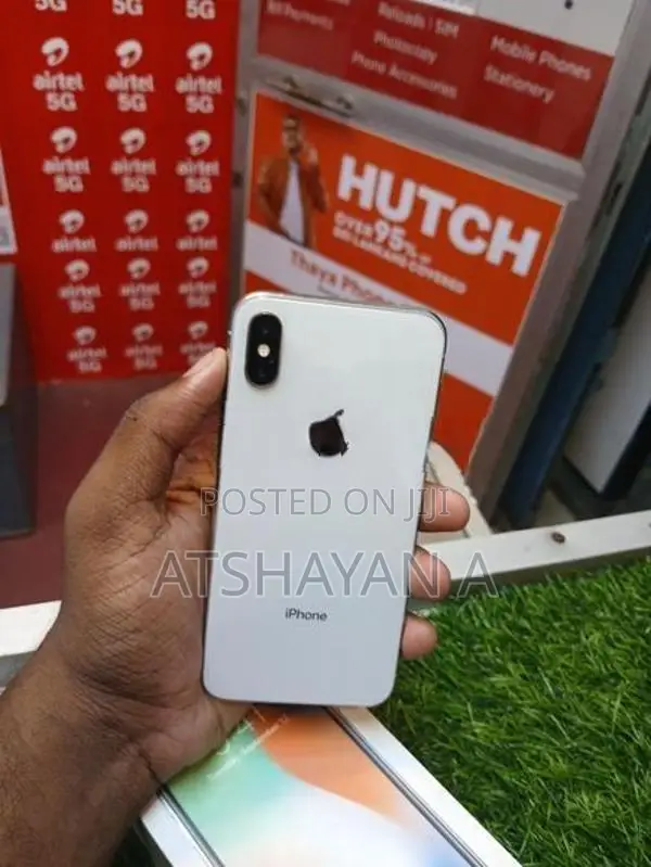 Apple iPhone X (Used)