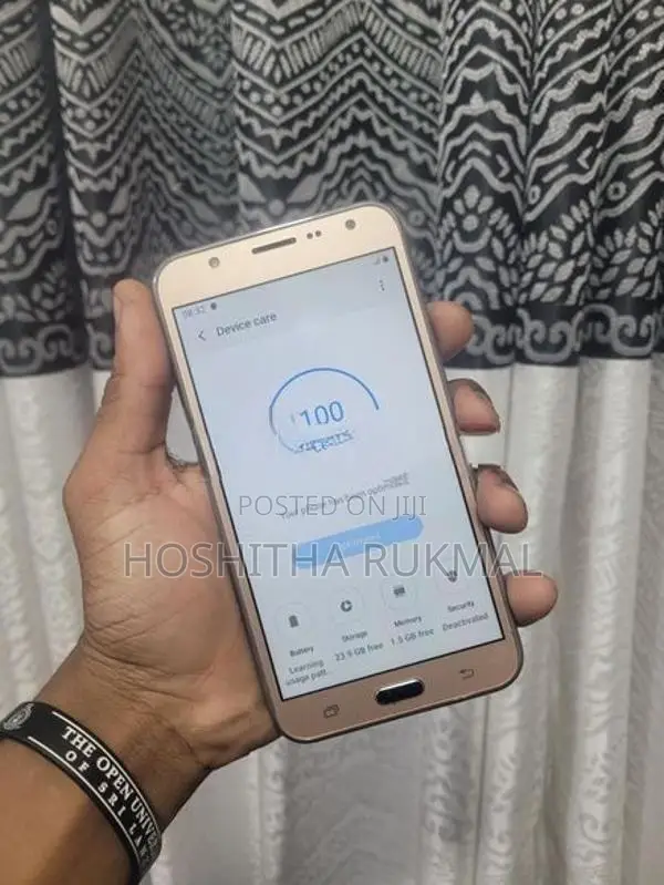 Samsung Galaxy J7 (Used)
