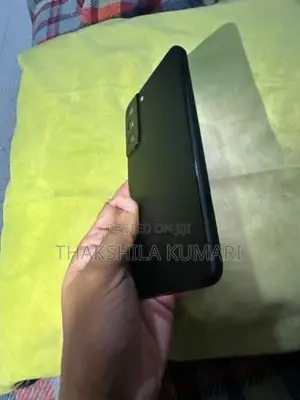 Samsung Galaxy S22+ (Used)