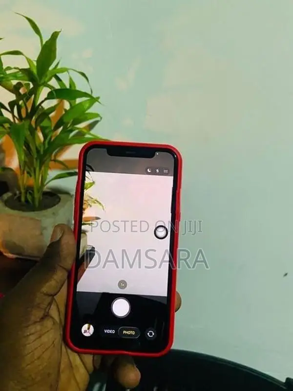 Apple iPhone 11 Pro 64 gb (Used)
