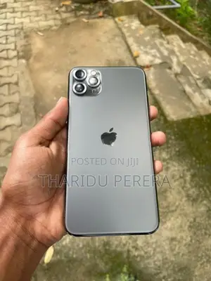 Apple iPhone 11 Pro Max (Used)