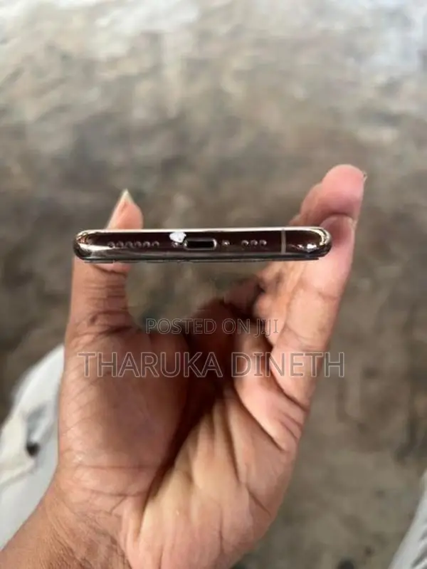 Apple iPhone 11 Pro (Used)