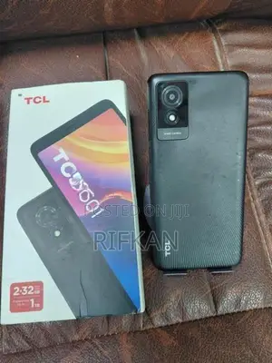 TCL 501 2gb 32gb (Used)