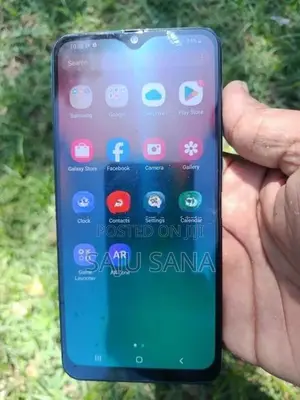 Samsung Galaxy A30 4GB 64GB (Used)