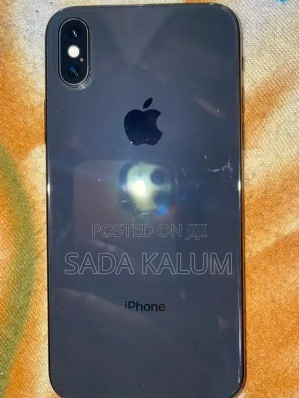 Apple iPhone XS 256GB (Used)