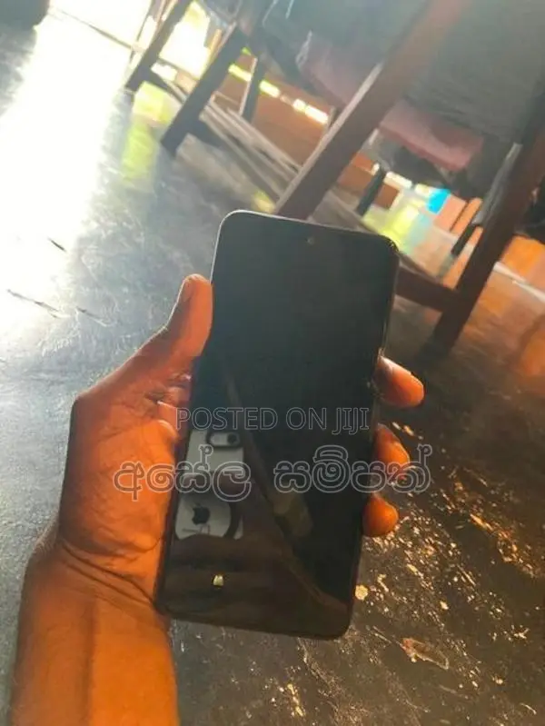 LG Q52 good (Used)