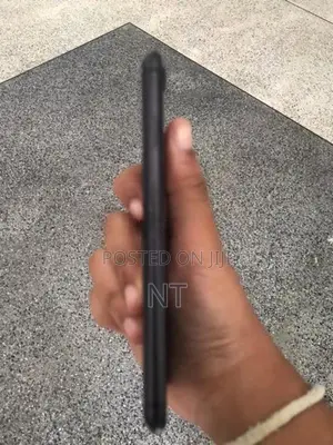Apple iPhone 7 (Used)