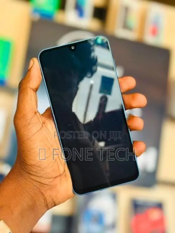 Samsung Galaxy A17 5G 8GB 128GB (Used)