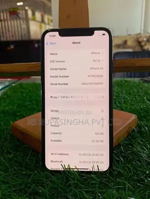 Apple iPhone XS 64GB (Used)