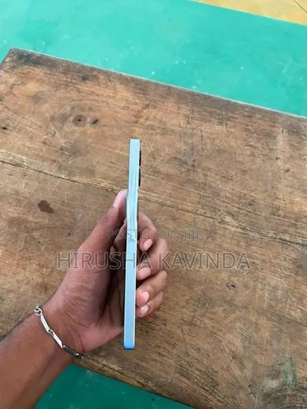 Samsung Galaxy A06 (Used)