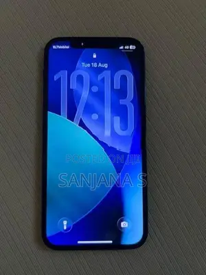 Apple iPhone 12 (Used)