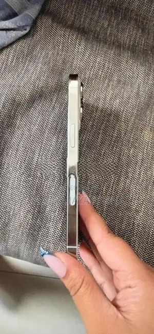 Apple iPhone 13 Pro (Used)