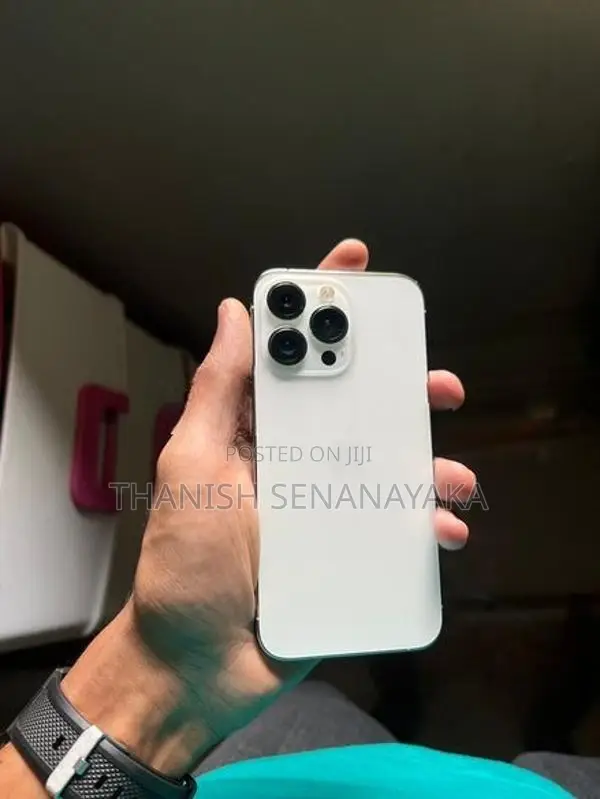 Apple iPhone 13 Pro (Used)