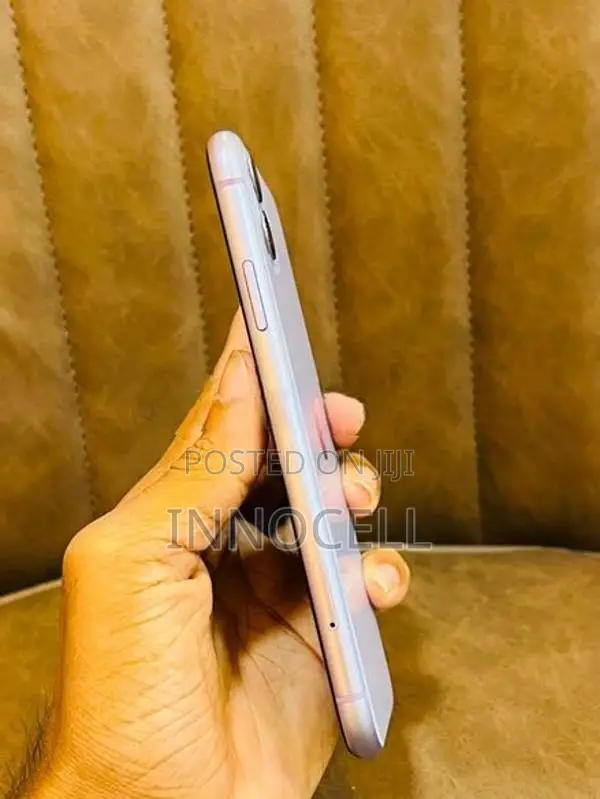 Apple iPhone 11 128GB (Used)