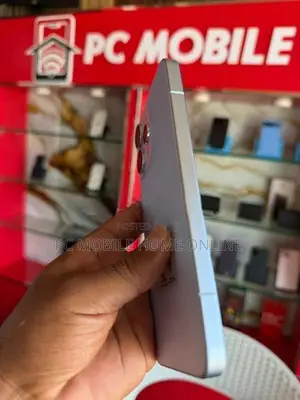 Oppo Reno 15 12GB (Used)
